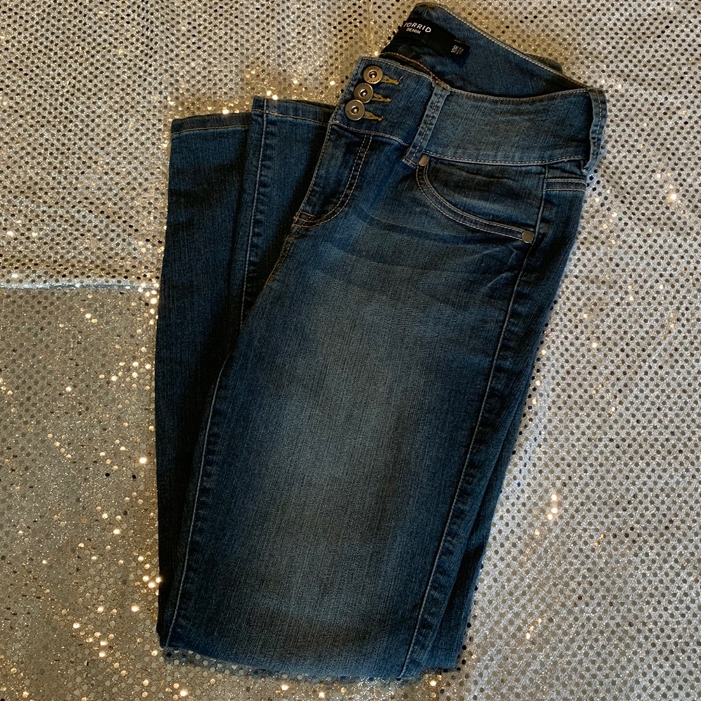 Torrid 3 button Jegging Jeans - Size 10 Regular (length)